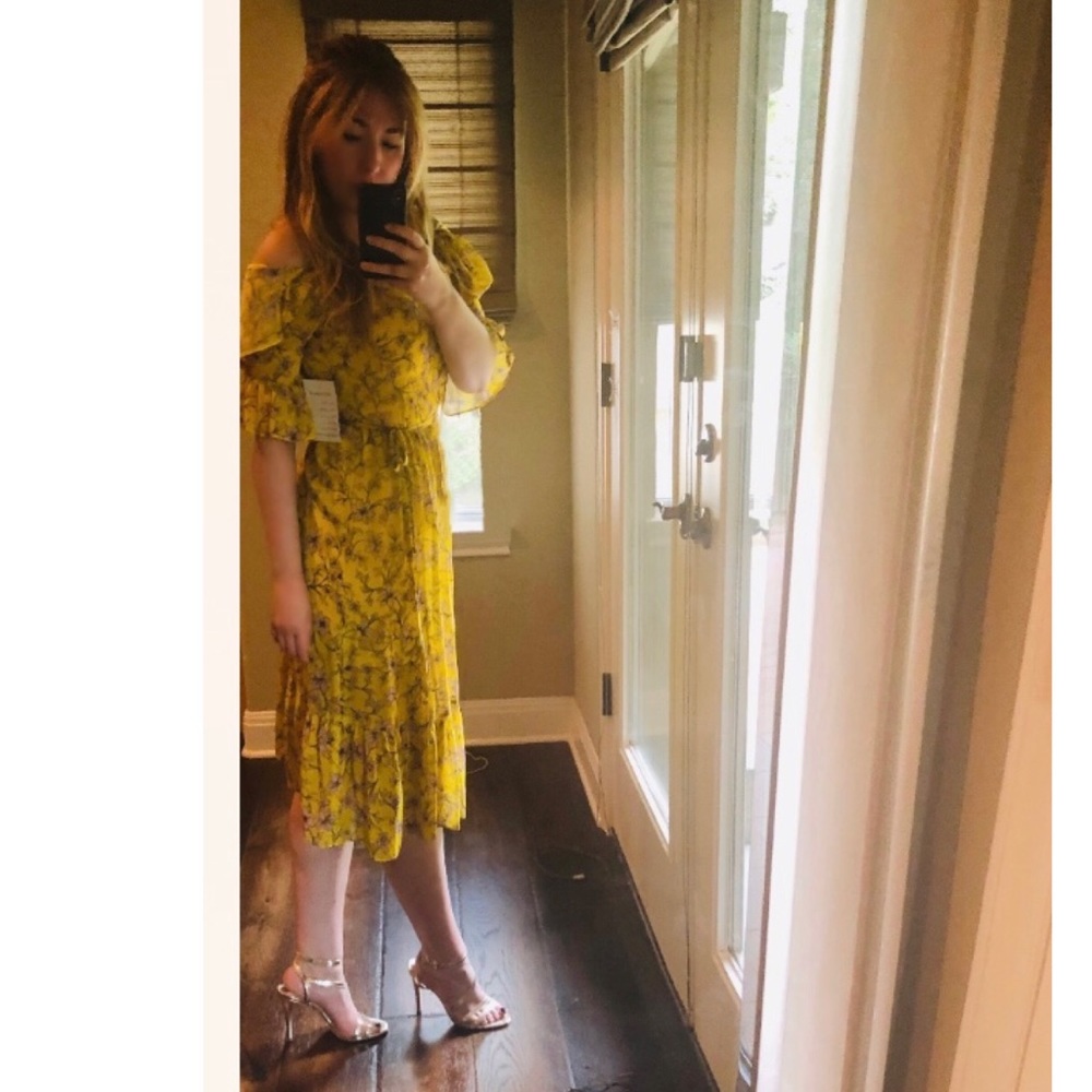 Avec Le Filles Yellow Floral Dress - Picture 3 of 11